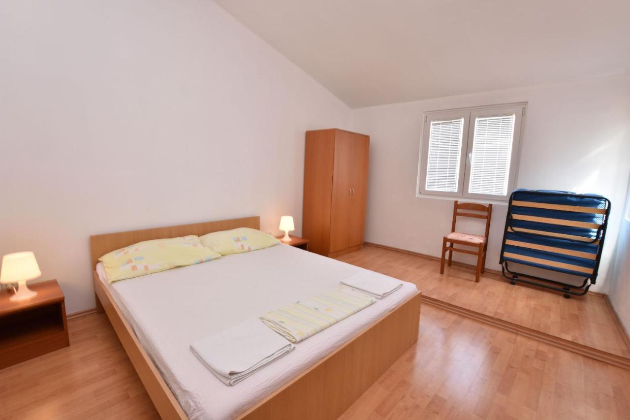 Apartments Jere Primosten Exterior photo