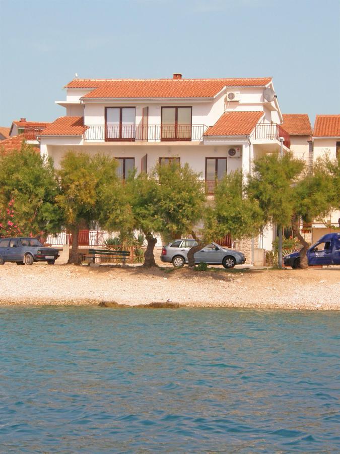 Apartments Jere Primosten Exterior photo